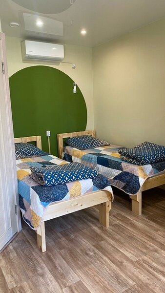 Коттедж 12-местный (с гостиной)