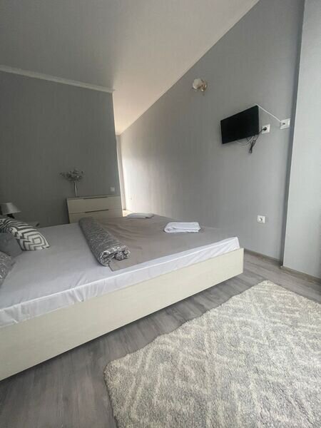 Улучшенный 2-местный (с креслом)