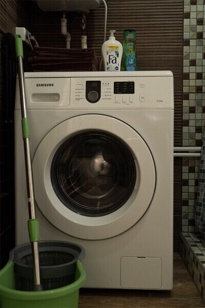 Коттедж 6-местный (Терем большой с сауной и кухней)