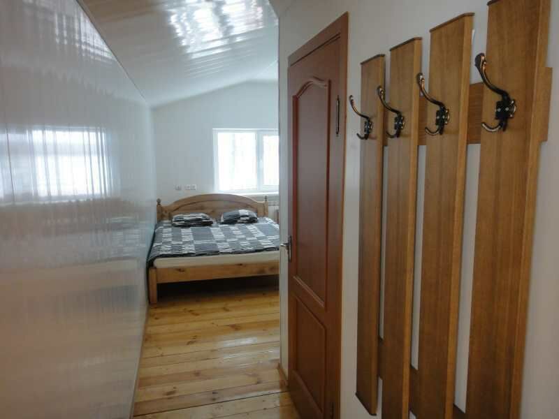 Номер «Пресс-Атташе»