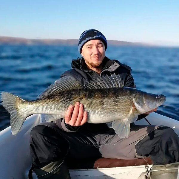 Камское Устье рыбалка. Рыбалка на Камском водохранилище летом. Три берега Камское Устье рыболовная база.