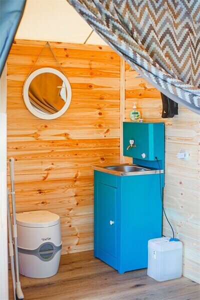 Бунгало 2-местный (Глэмпинг, Лисья нора)