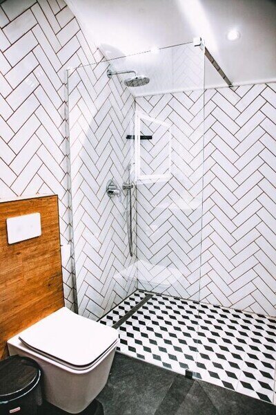 Люкс Семейный 4-местный 3 -комнатный (Изба карася)