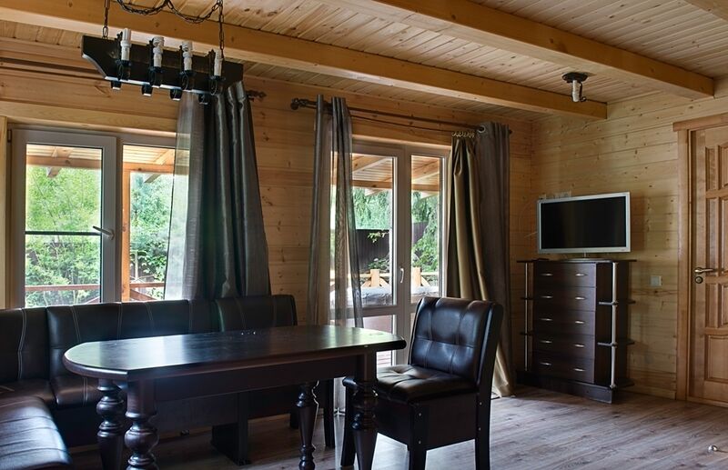 Коттедж с баней