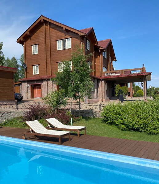 Коттедж 8-местный (большой)