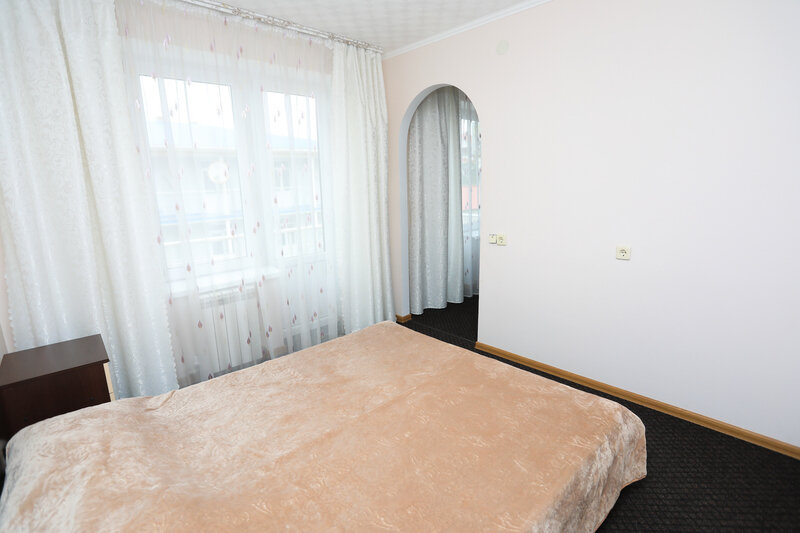 Люкс 2-местный 2-комнатный (4)