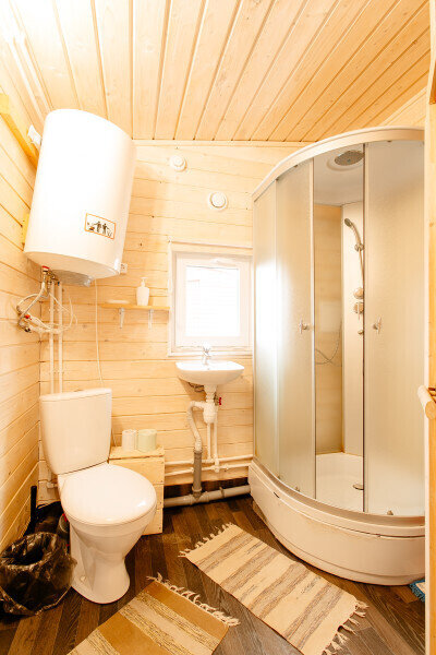 Домик 6-местный (№4, с сауной)