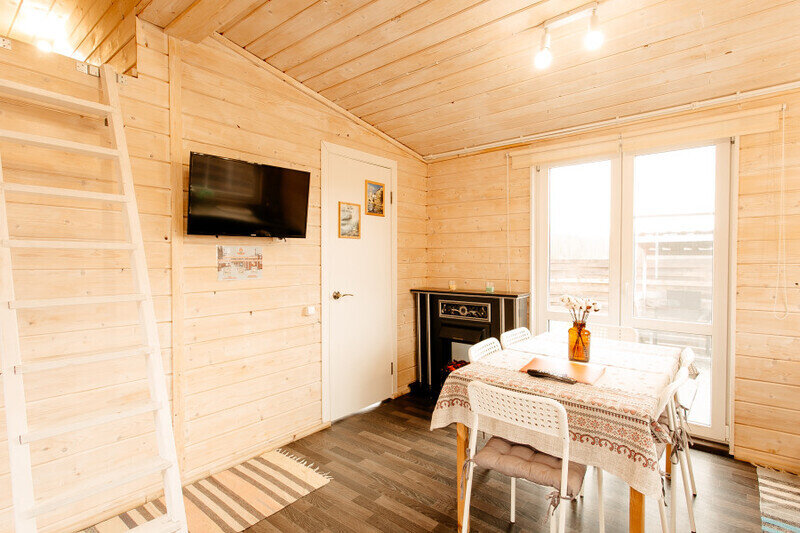 Домик 6-местный (№5, с сауной)