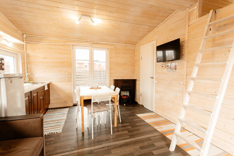 Домик 6-местный (№6, с сауной)