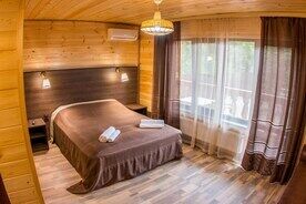 Семейный номер Comfort с балконом, База отдыха Барская усадьба, Каменномостский