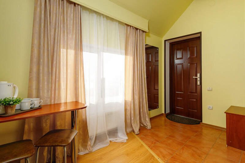 Семейный 5-местный (с балконом, вид на море)