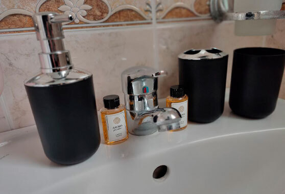 Люкс 2-местный (с террасой и видом на море)