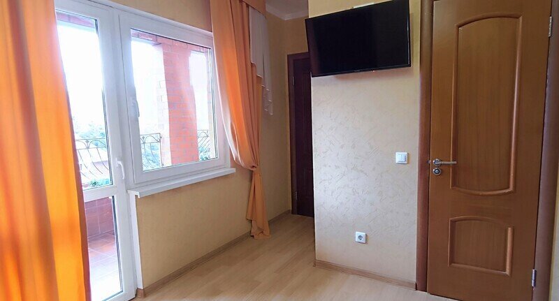 Комфорт 3-местный 2-комнатный (с лоджией)