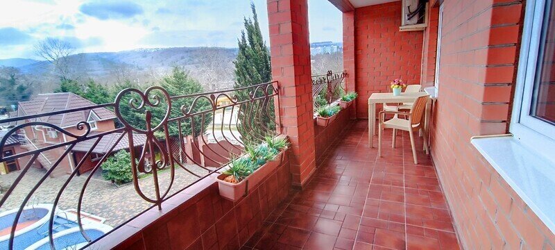 Комфорт 3-местный 2-комнатный (с лоджией)