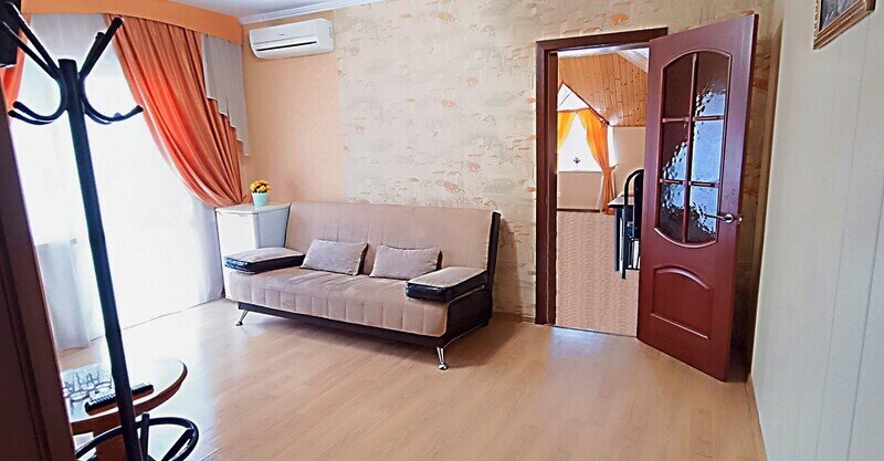 Семейный 6-местный 2-комнатный (с балконом)