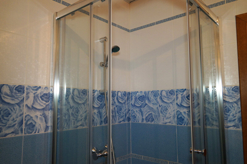 2 местный 2 комнатный 1 кат (гл корпус)