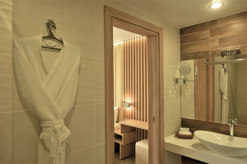 Люкс 2-местный 2-комнатный (VIP корпус 1)