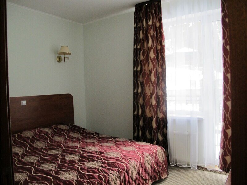 Стандартный Полулюкс 2-местный 2-комнатный (№2,6)