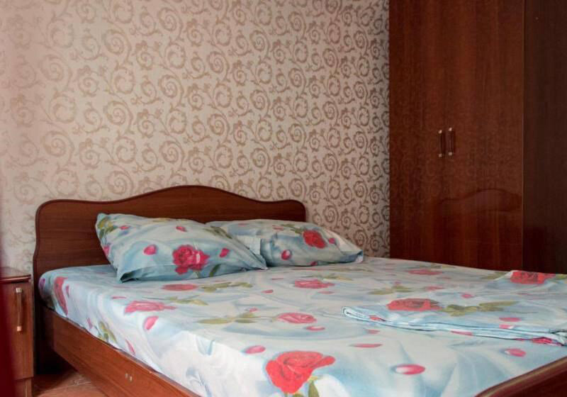 Эконом 2-местный 1-комнатный (с общей ванной)