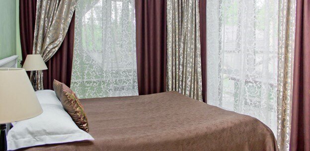 Делюкс Фэмили