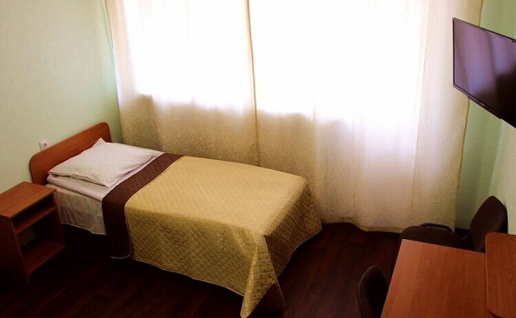 Блочный 3-местный