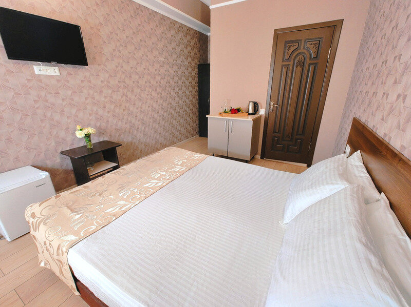 Полулюкс 2-местный 1-комнатный (с террасой)