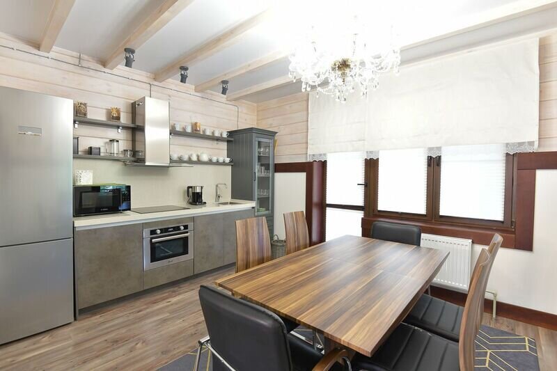 Коттедж Лесной