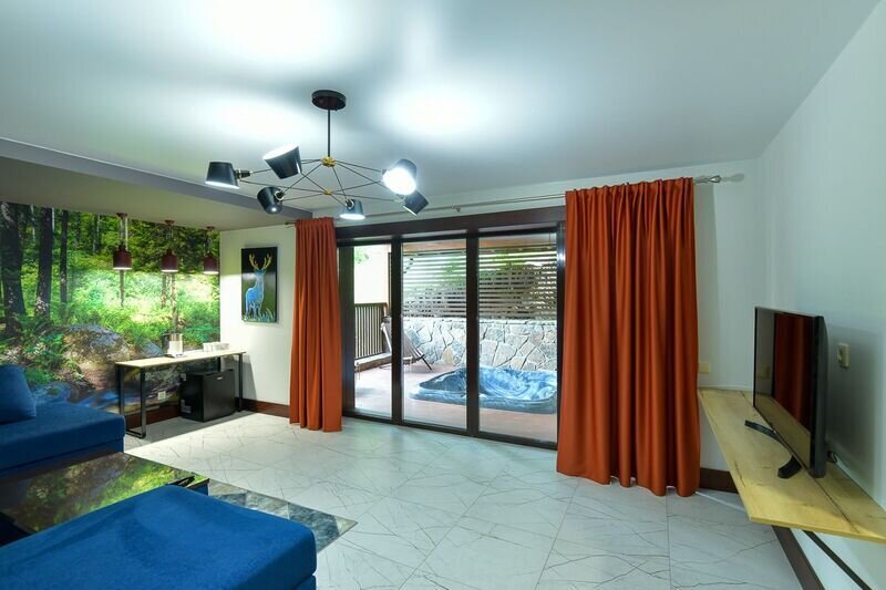 Коттедж Лесной