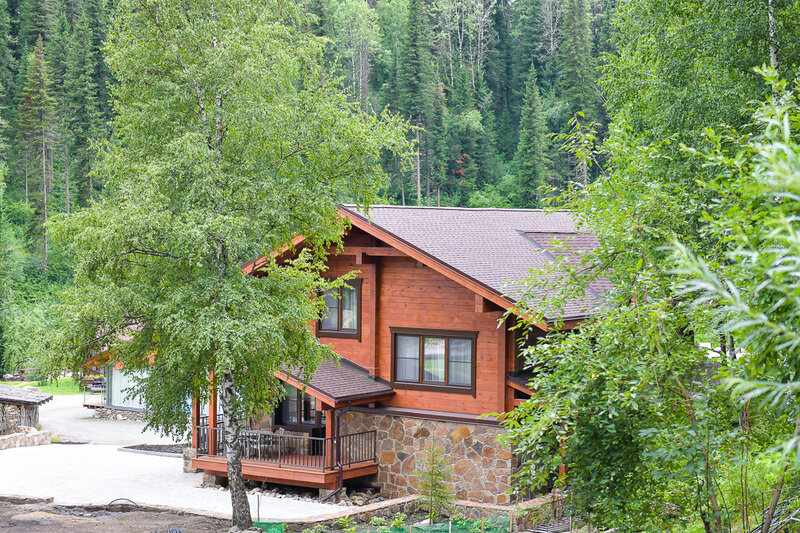 Коттедж Лесной