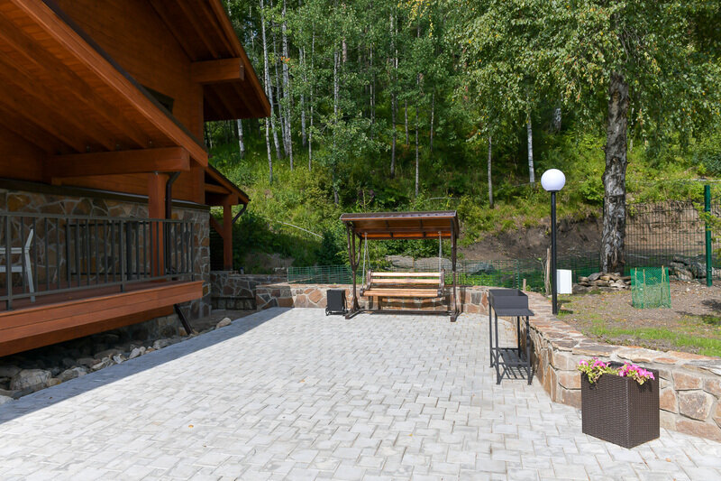 Коттедж Лесной