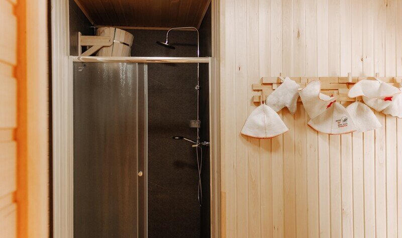 Коттедж с баней