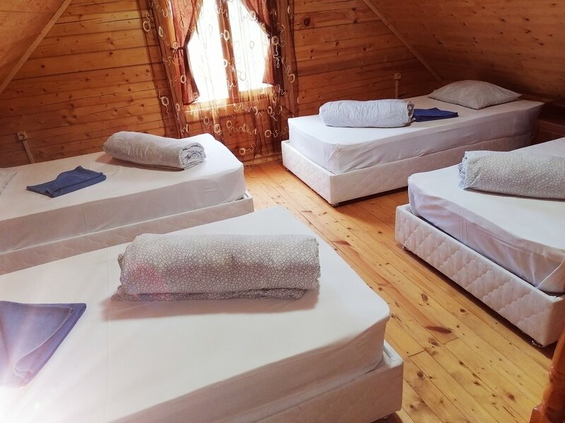 Домик 4-местный (Арабеска)