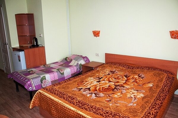 Стандартный-3 3-местный 1-комнатный (3 этаж, корпус 3)