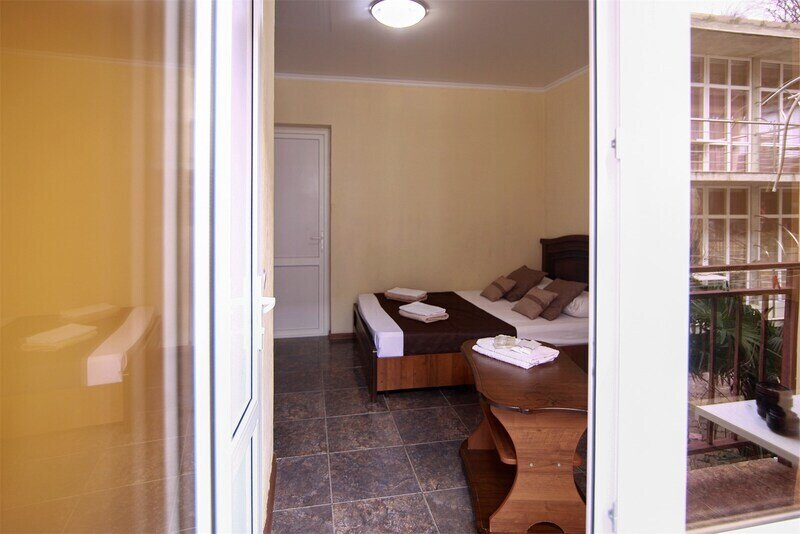 Стандартный 2-местный 1-комнатный (с креслом)