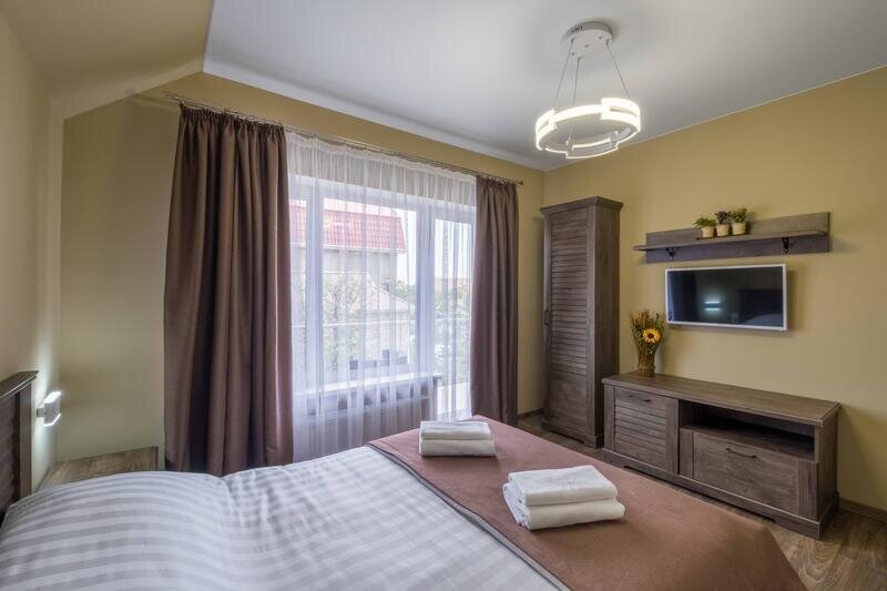 Апартаменты 4-местные 2-комнатные с террасой №8