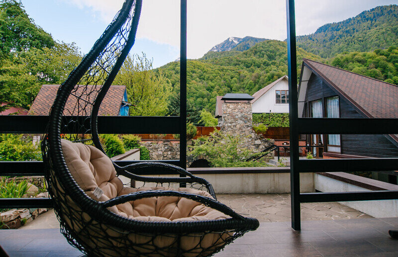 Стандартный 4-местный 2-комнатный (вид на горы)