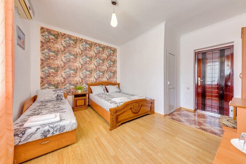 Стандартный 4-местный 1-комнатный