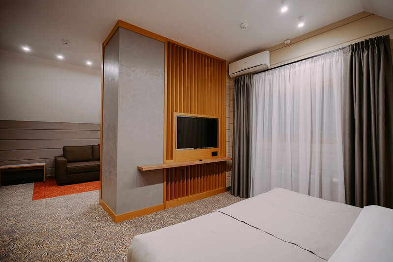 Коттедж 6-местный (с 3 спальнями)