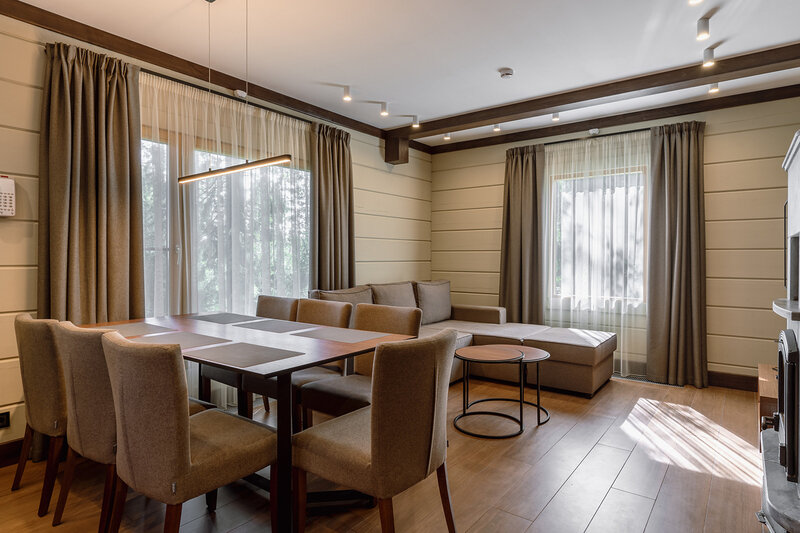 Коттедж 6-местный (с 3 спальнями)