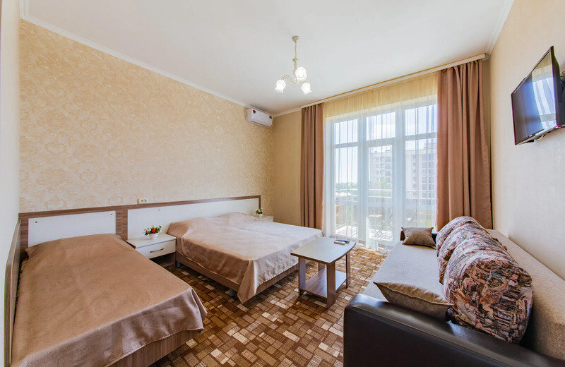 Комфорт 3-местный (с балконом)