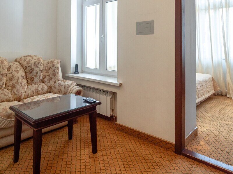 Улучшенный 2-местный (№7,12 корпус Б двуспальная кровать)