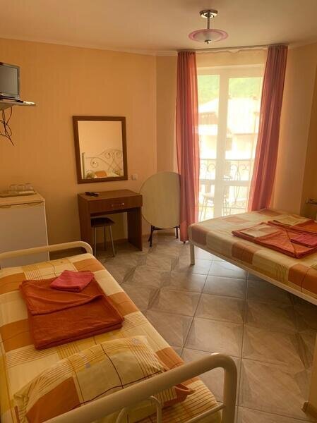 Стандартный 3-местный (с балконом)