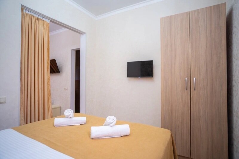 Семейный 4-местный