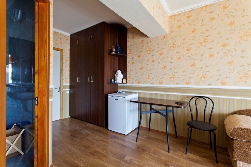 Полулюкс 3-местный 1-комнатный (с балконом)