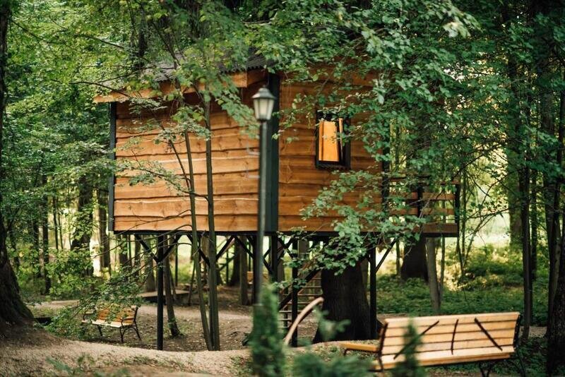 Дом 2-местный «Карлсон» на дереве