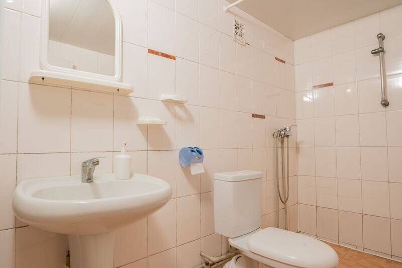 Домик 3-местный 2-комнатный каменный (с видом на море)