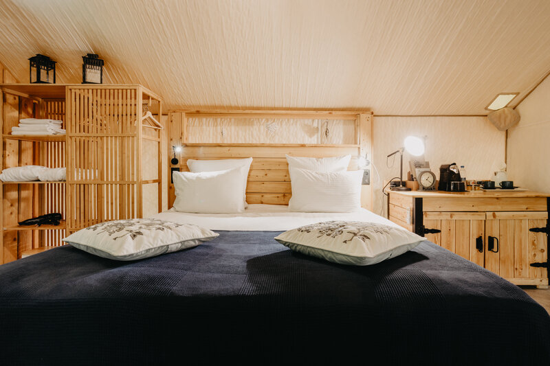 Сюит 2-местный 2-комнатный