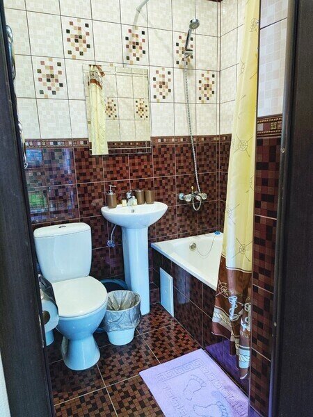 Люкс 2-местный (вид на сад, №20)