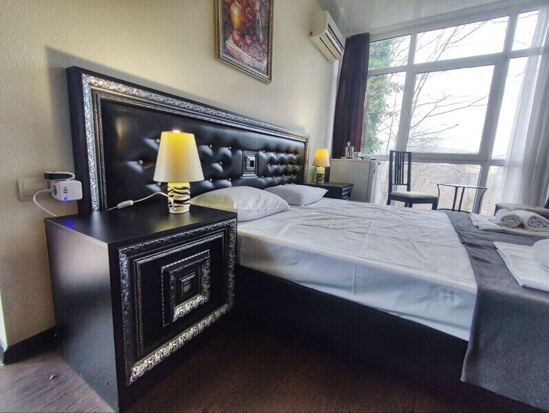 Люкс 2-местный (с террасой, №19)