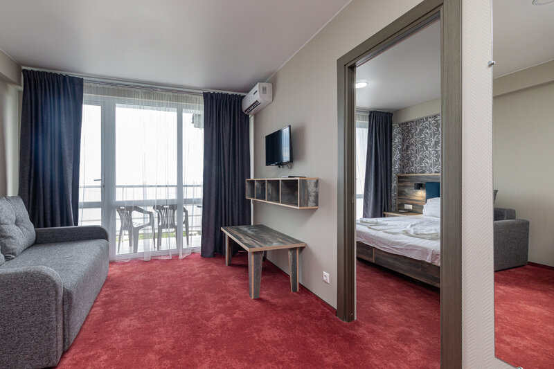 Люкс 2-местный 2-комнатный (с ремонтом)  Апсны